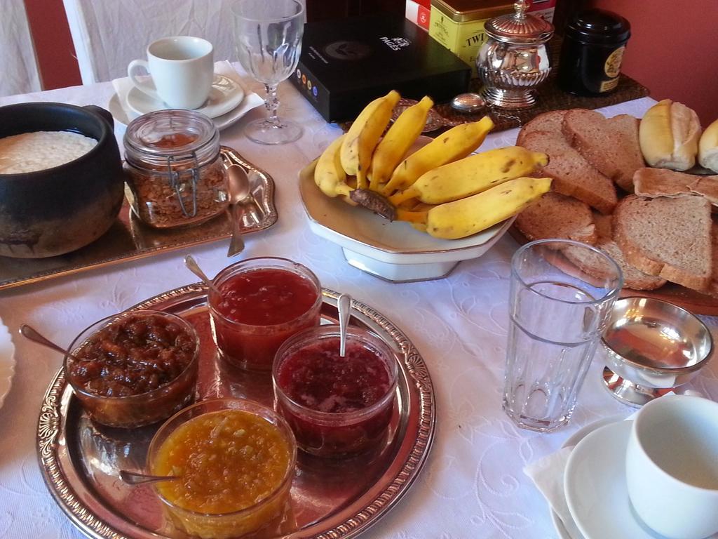 Acomodação com café da manhã  Alice Rio de Janeiro